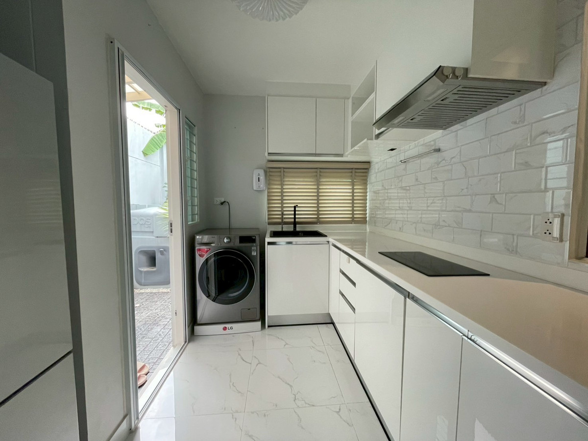 For SaleHousePathum Thani,Rangsit, Thammasat : 95886 - Single house for sale, Village Villaggio Rangsit-Klong 2, Villaggio Rangsit-Klong 2, beautiful house, new, ready to move in.