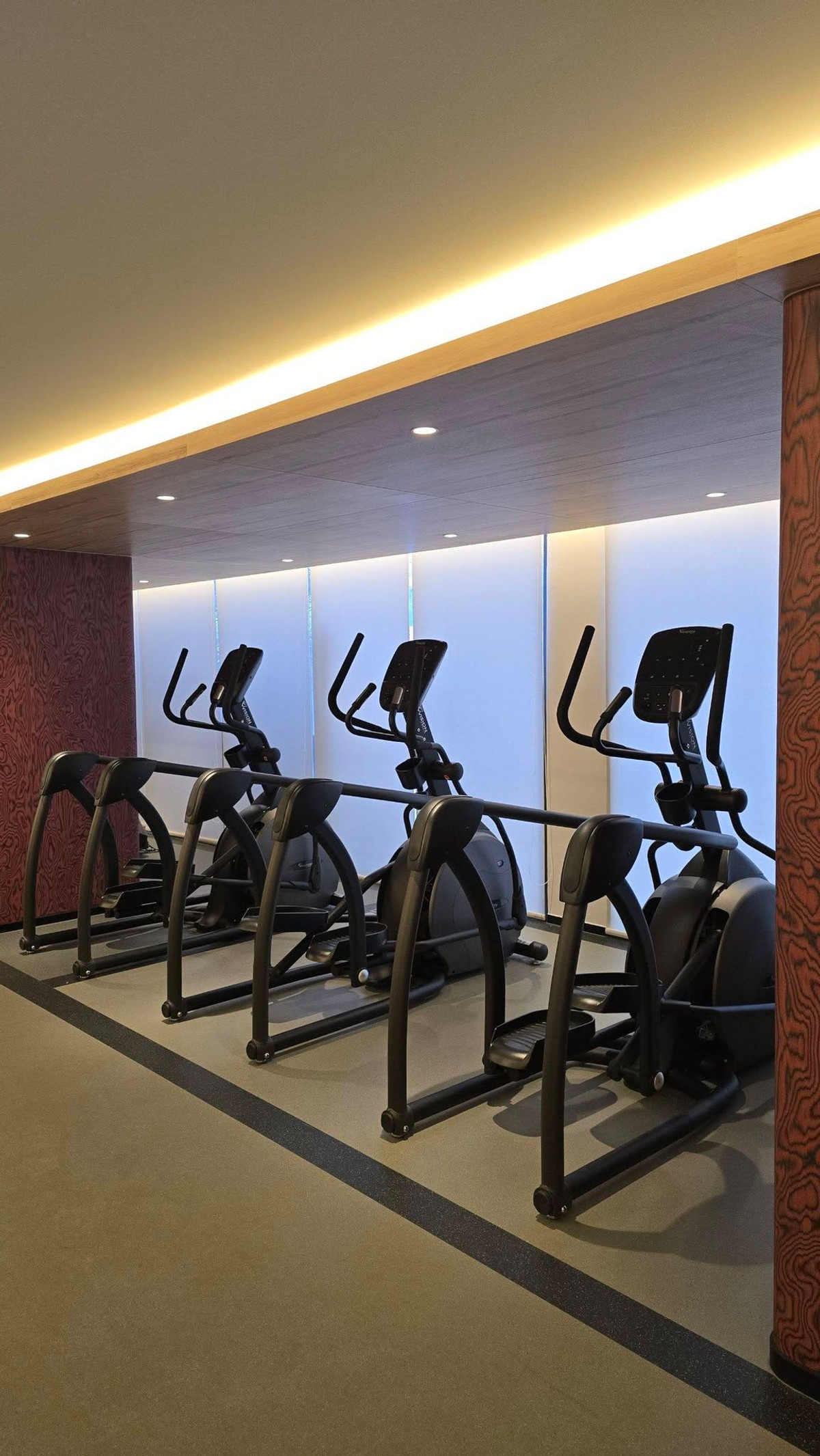 For RentCondoKasetsart, Ratchayothin : Chapter One More Kaset — Pool view, ready to move in!!