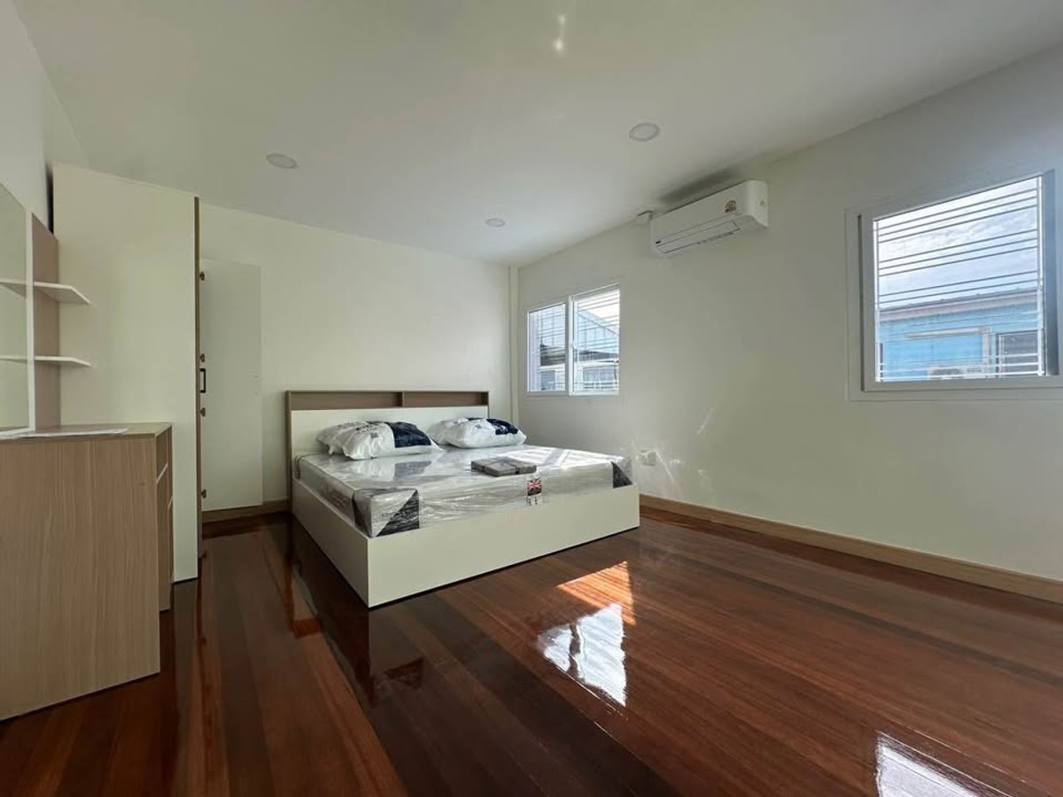 ให้เช่าทาวน์โฮมวิภาวดี ดอนเมือง หลักสี่ : 🏡หมู่บ้านศิริสุข 2 ชั้น  ดอนเมือง ( N1-1192 ) 📍ทาวน์โฮม เนื้อที่ 25 ตารางวาช่างอากาศอุทิศ 20  ✨(รีโนเวทใหม่ทั้งหลัง)  พร้อมเฟอร์นิเจอร์ทั้งหลัง🏡