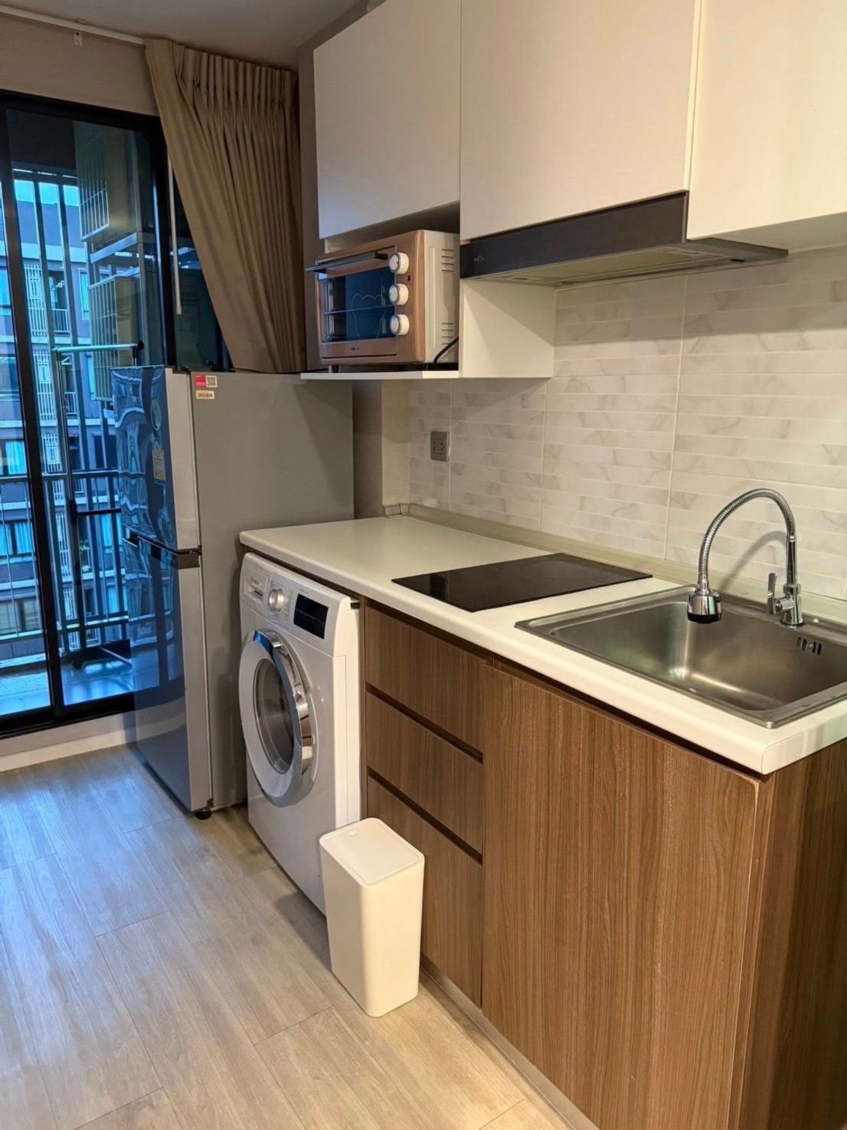 For RentCondoChokchai 4, Ladprao 71, Ladprao 48, : 🔥 Very beautiful room, ready to move in, Lat Phrao location ‼️ For rent, Atmoz Lat Phrao 71, beautiful condo, good atmosphere, fully decorated room, furniture + complete electrical appliances. Ready to move in immediately.