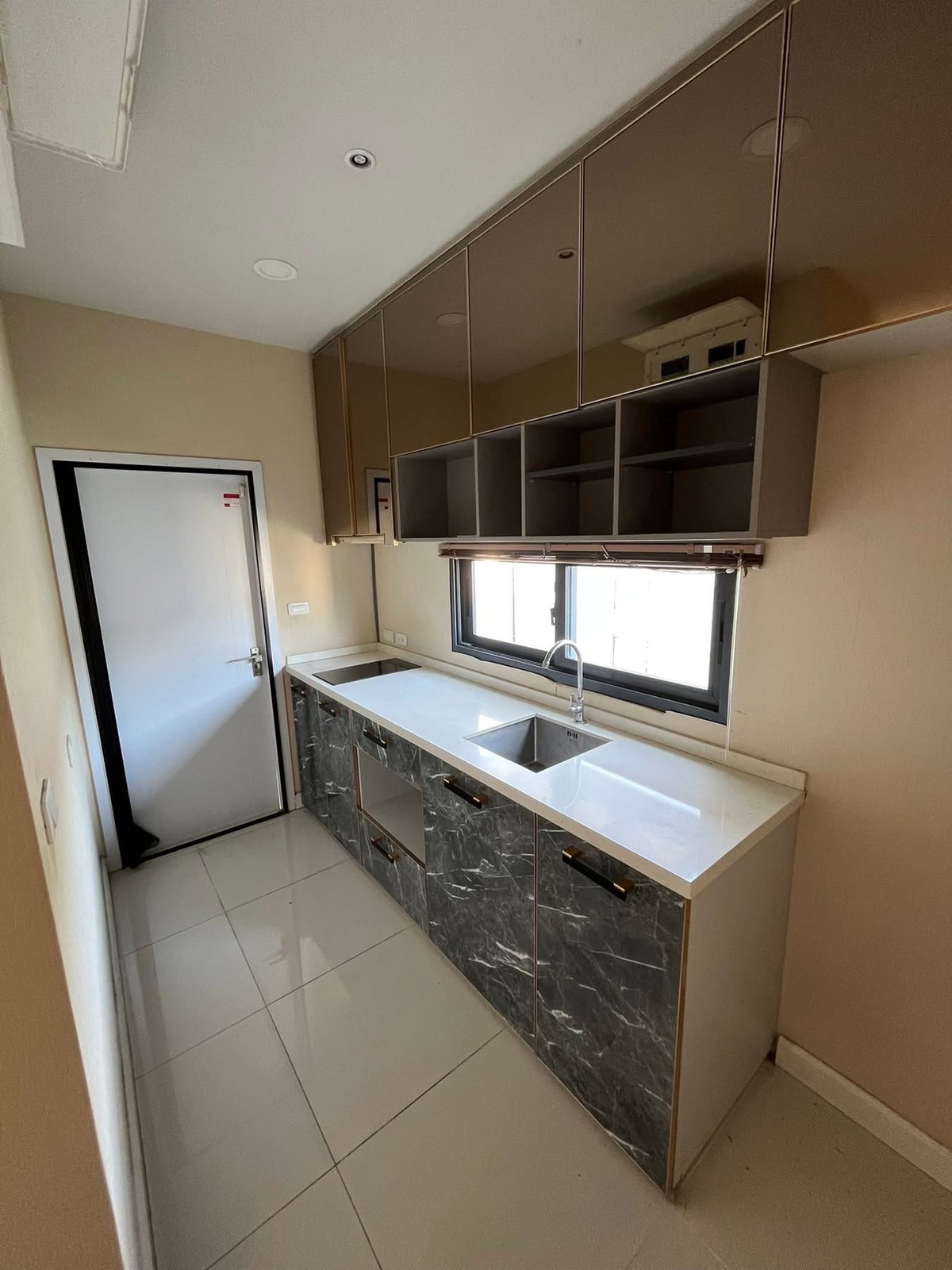 ให้เช่าบ้านสมุทรปราการ สำโรง : ให้เช่าบ้านเดี่ยว Britania บางนา กม.12 ใกล้แม็คโคร บางพลี และ mega bangna 