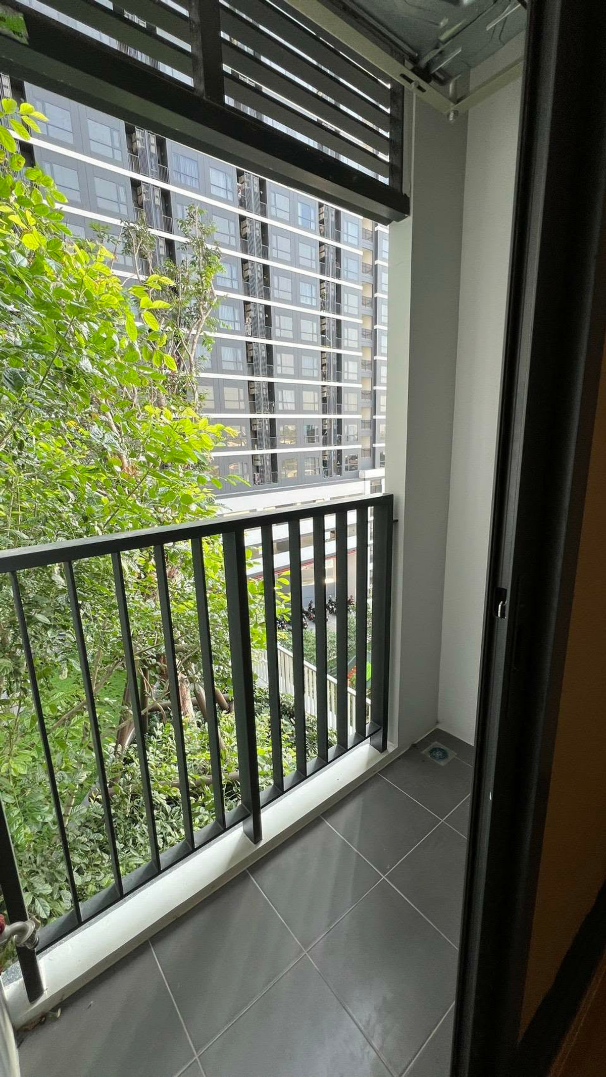 For RentCondoPinklao, Charansanitwong : ⭐️ Chapter One Spark Charan⭐️ Room for rent, size 23 sq m., 6th floor, ready to move.