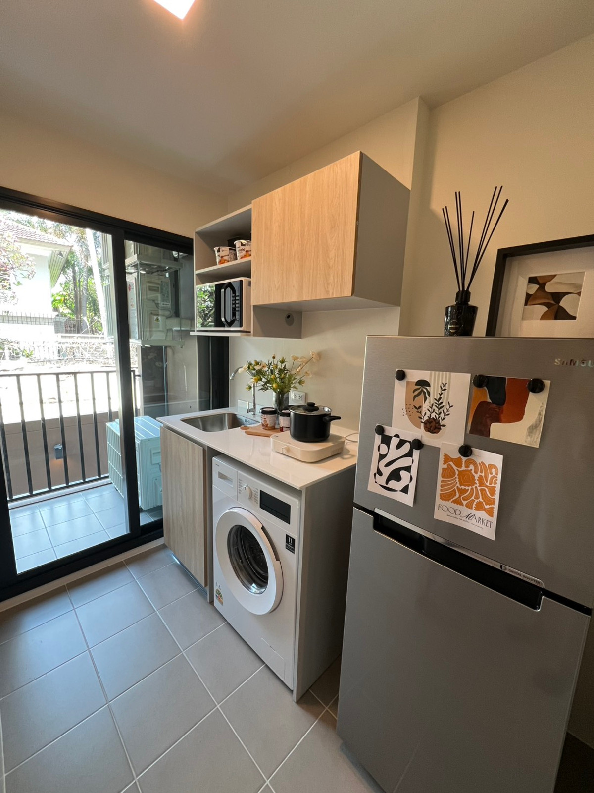 For RentCondoChaengwatana, Muangthong : New condo, new room, ready to move in, Vay Chinnakhet (Way Chinnakhet), fully furnished, near Dhurakij Pundit University (DPU).