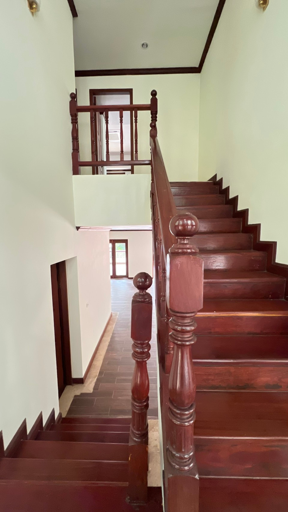 ขายบ้านภูเก็ต : ขายบ้านพร้อมที่ดินป่าตอง ที่ดิน 3 ไร่ 