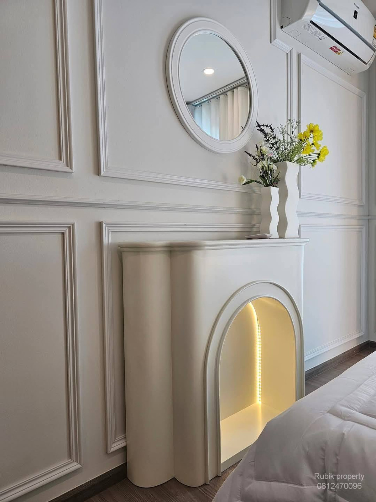 For RentCondoKasetsart, Ratchayothin : 🏙 **Condo for rent Aspire Ratchayothin (Corner room, pool view, Rare Unit)** Beautifully decorated, fully furnished, ready to move in immediately ✨ RB1831