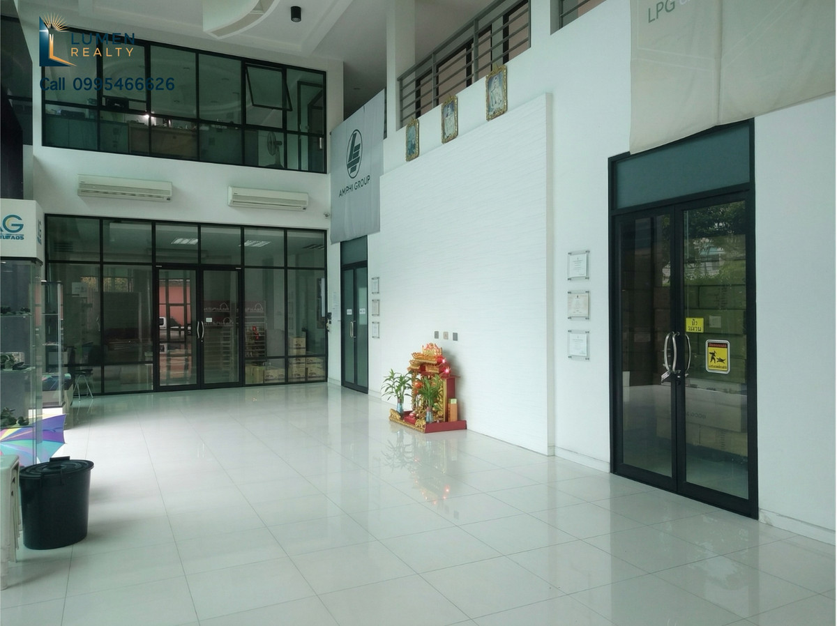 ขายอาคารพาณิชย์นวมินทร์ รามอินทรา : [ขาย-เช่าด่วน!] อาคารสำนักงานหัวมุม ทำเลทองคู้บอน – พื้นที่ใช้สอยยักษ์ 1,700 ตร.ม. ✨🏢