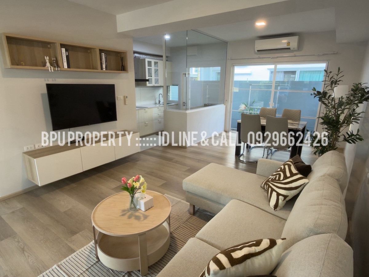 ให้เช่าทาวน์โฮมบางนา แบริ่ง ลาซาล : ราคาถูกสุดในโครงการ‼️** ให้เช่า ทาวน์โฮมหลังมุมมีชั้นลอย 3 ห้องนอน ** อินดี้ บางนา-รามคำแหง 2 ใกล้ เมกะ บางนา