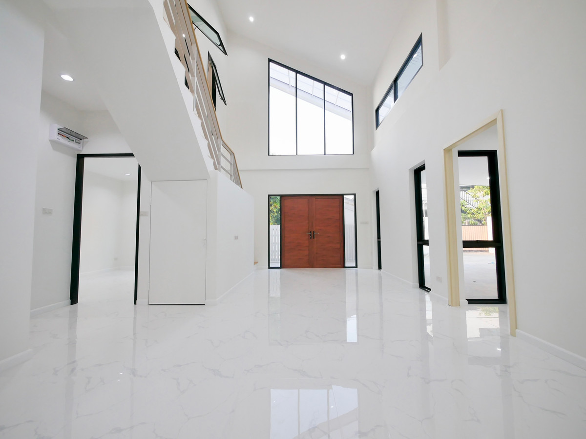 ขายบ้านเกษตร นวมินทร์ ลาดปลาเค้า : ขายบ้านเดี่ยว 2 ชั้น ซอยนวมินทร์ 113 ขนาด 41 ตร.ว. 3 นอน 3 น้ำ ตกแต่งใหม่ทั้งหลัง