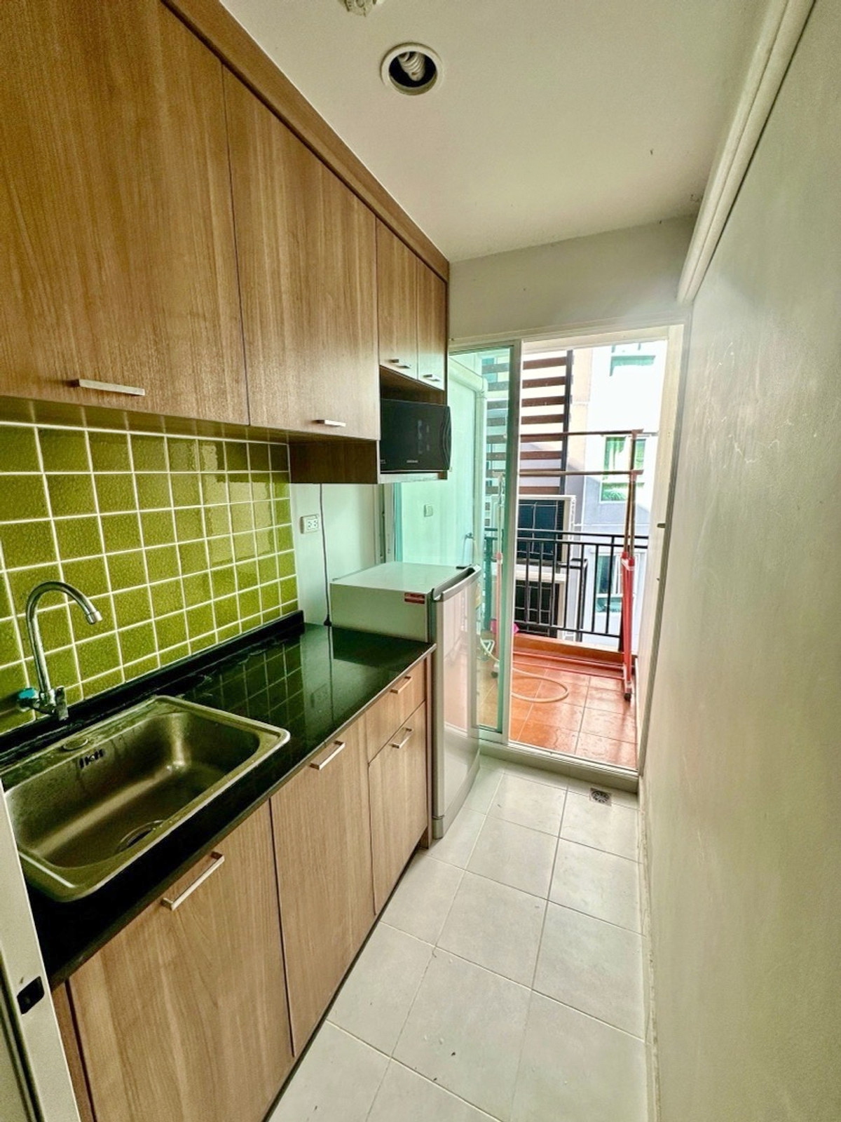 ให้เช่าคอนโดพระราม 5 ราชพฤกษ์ บางกรวย : ให้เช่า Regent Home 25 มีเครื่องซักผ้า MRTกระทรวงสาธรณะสุข ,ใกล้ทางด่วน 