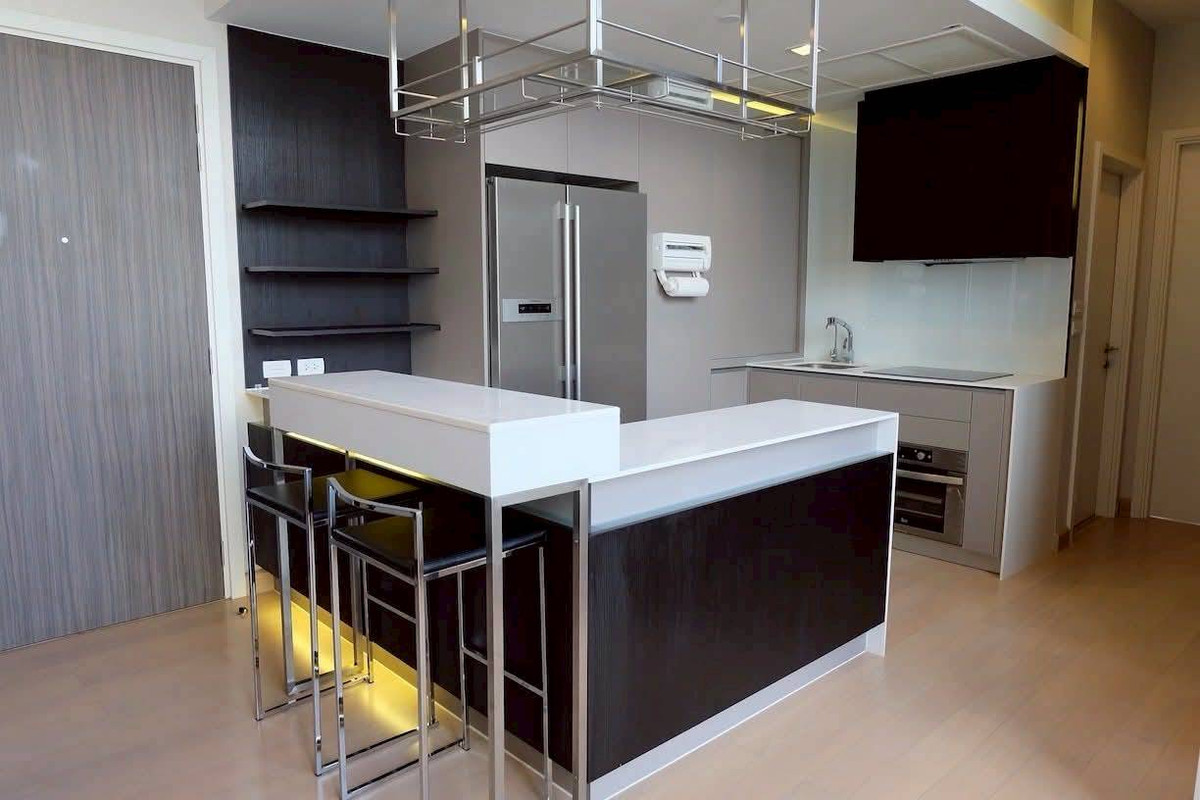 ให้เช่าคอนโดวงเวียนใหญ่ เจริญนคร : ✅ UAST110 ✅ Line : @p2nproperty