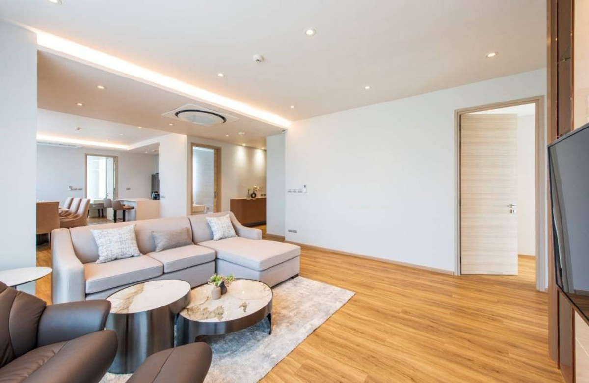 For RentBangna, Bearing, Lasalle : Bearing Residence 3 Bedroom for Rent 155 Sq.m. Please call: 062-496-6454