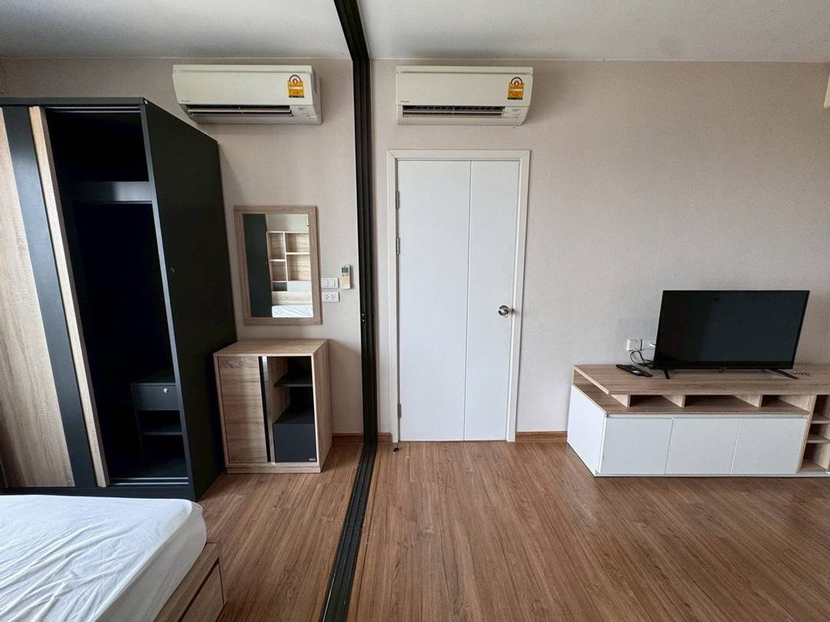 For RentCondoPinklao, Charansanitwong : 🔥Rare Item! The Tree Rio Bang-Aor
1 bedroom, river view + 1 car parking space, best value in this area.