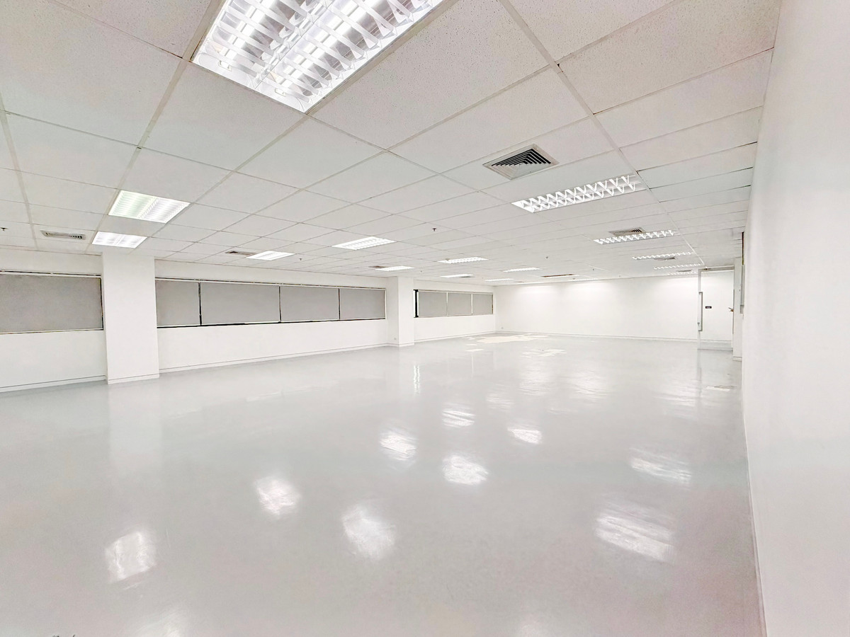 For RentOfficeRatchadapisek, Huaikwang, Suttisan : OF014♛♚Office space for rent♙Ratchada♜MRT Rama 9∞099-5919653,065-9423251🜲Line@sureresidence