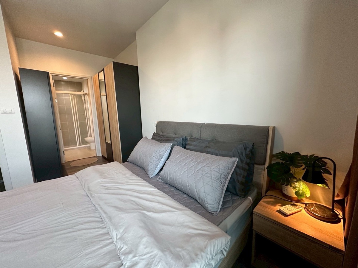 For RentCondoBang Sue, Wong Sawang, Tao Pun : 🎯For rent, The Stage Taopun Interchange, beautiful room, 10th floor, wide area 33 sq m., near MRT Tao Poon.