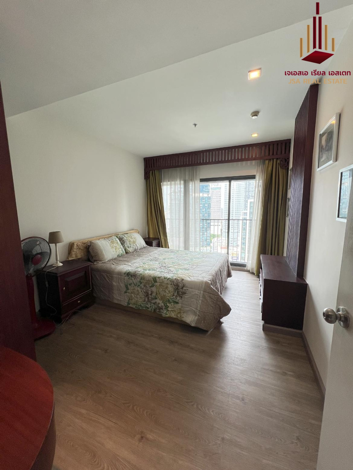 For RentCondoSukhumvit, Asoke, Thonglor : ✨ For Rent: Noble Remix Condo ✨ 💰 Only 50,000 THB/month