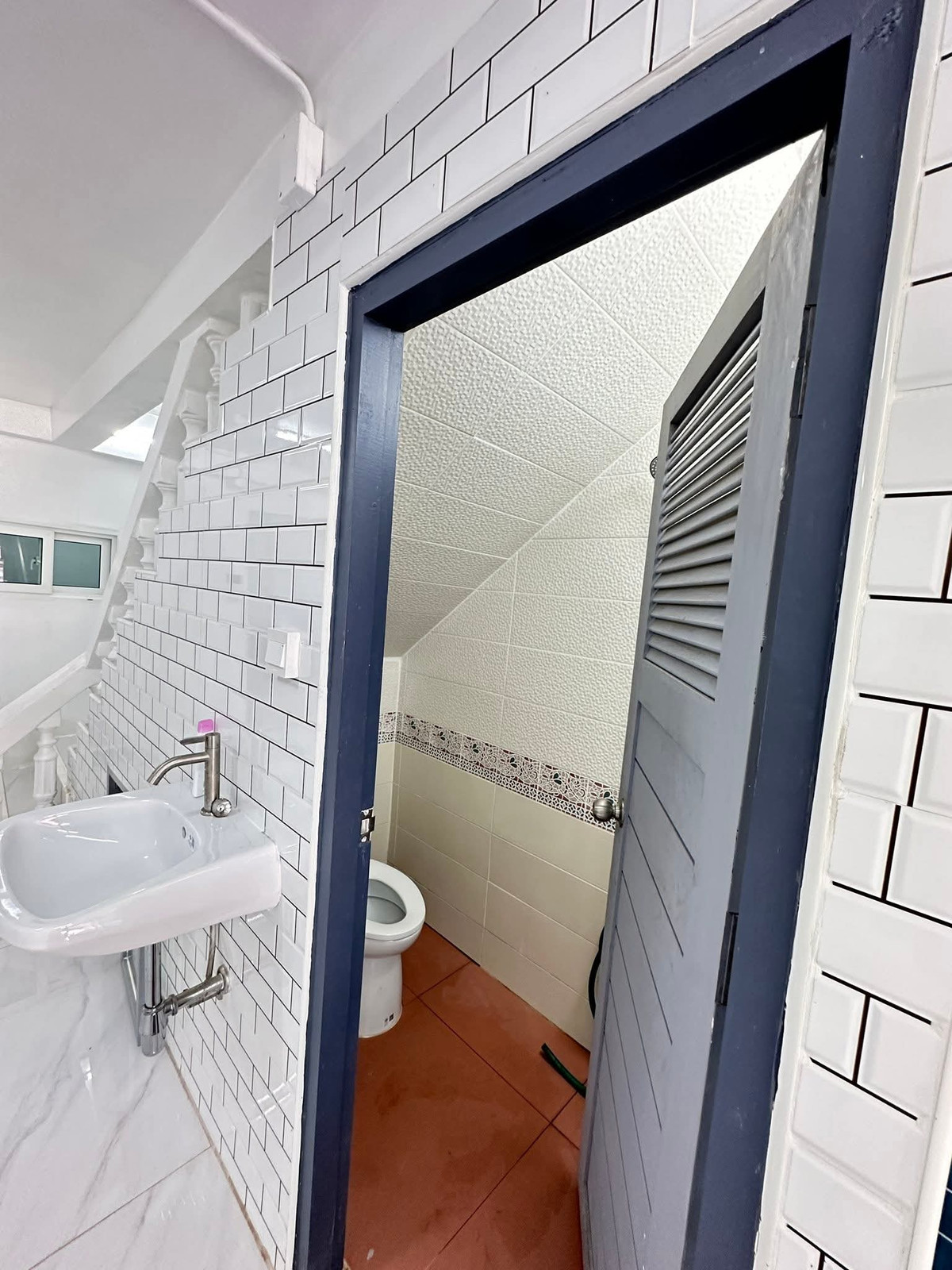 ให้เช่าทาวน์โฮมบางซื่อ วงศ์สว่าง เตาปูน : ให้เช่าทาวน์โฮม 3 ชั้น ทำเลประชาชื่น ใกล้ ม.ธุรกิจบัณฑิตย์ (DPU) 