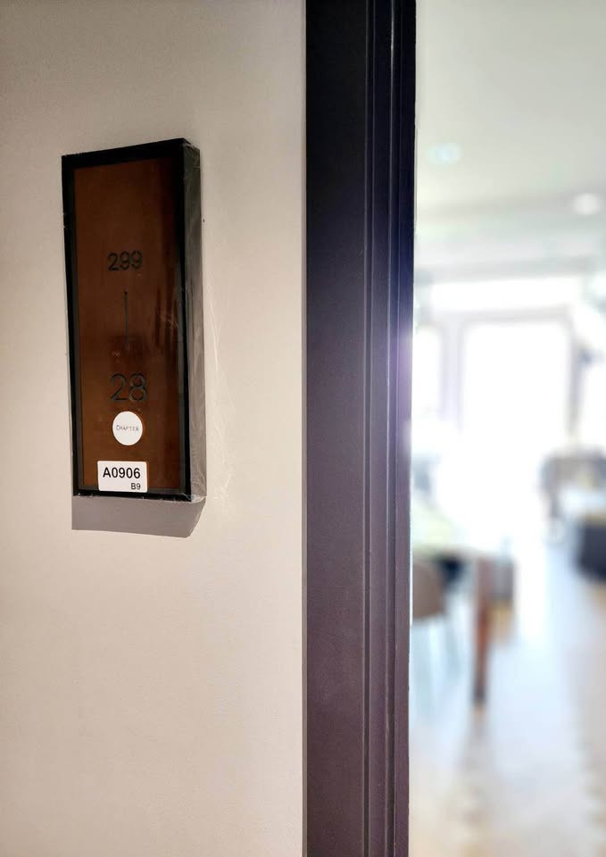 For RentCondoSiam Paragon ,Chulalongkorn,Samyan : 🔥For Rent Now🔥 Chapter Chula-Samyan, 2 Bedrooms, Luxurious Fully Furnished Unit with Built-in Furniture, 9th Floor, Unobstructed South-facing View, Near MRT Samyan (600 m), Close to Chulalongkorn University, Ready to Move In.