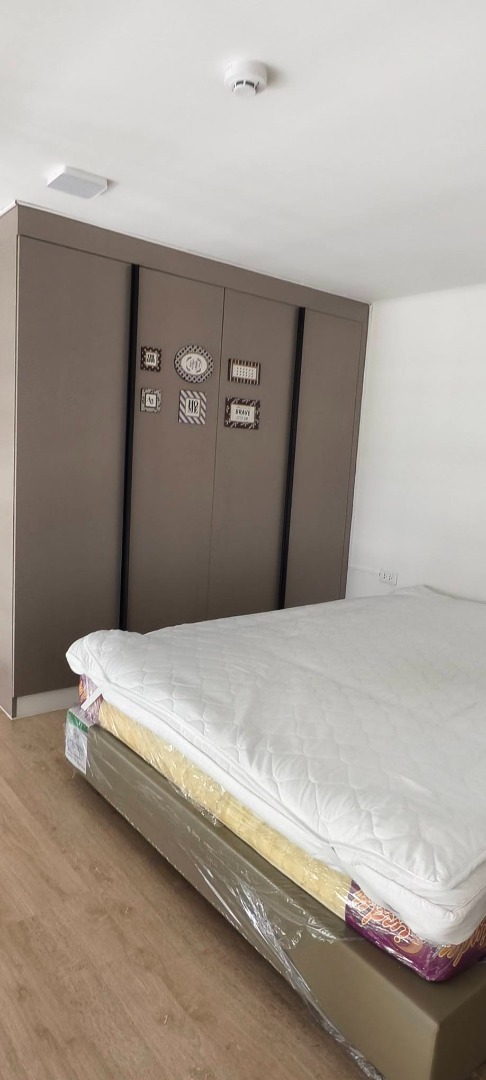 ให้เช่าคอนโดพระราม 9 เพชรบุรีตัดใหม่ RCA : 🔥ให้เช่าด่วน🔥ไอดีโอ นิว พระราม 9 ห้อง Duplex เพดานสูง 4.5 ม. ชั้น 20 วิวโล่ง ใกล้ Airport Link รามคำแหง พร้อมอยู่ เฟอร์ครบ