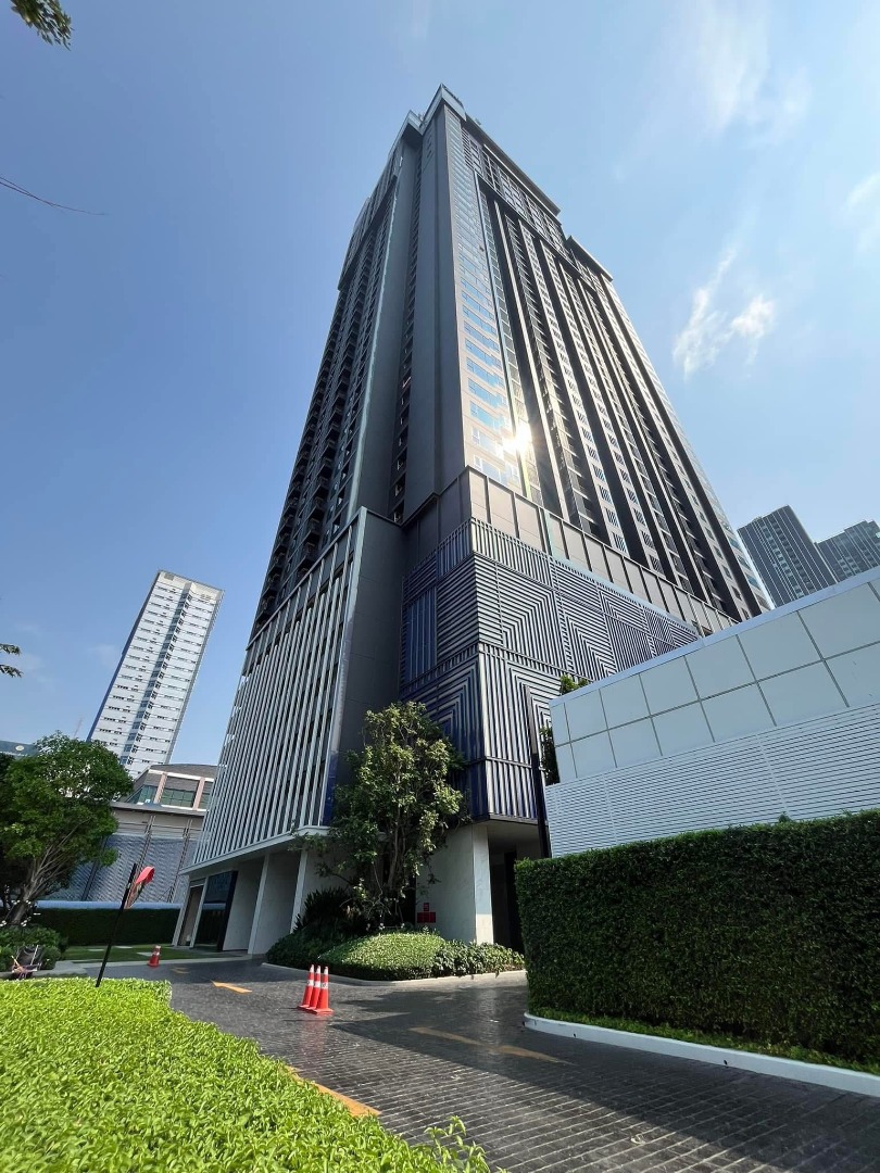 ให้เช่าคอนโดลาดพร้าว เซ็นทรัลลาดพร้าว : 🔥ให้เช่าด่วน🔥ไลฟ์ พหล - ลาดพร้าว ห้องสวย วิวสวน+วิวเมือง ชั้น 11 ตรงข้าม Central ลาดพร้าว ติด BTS ห้าแยกลาดพร้าว เฟอร์ครบ พร้อมอยู่