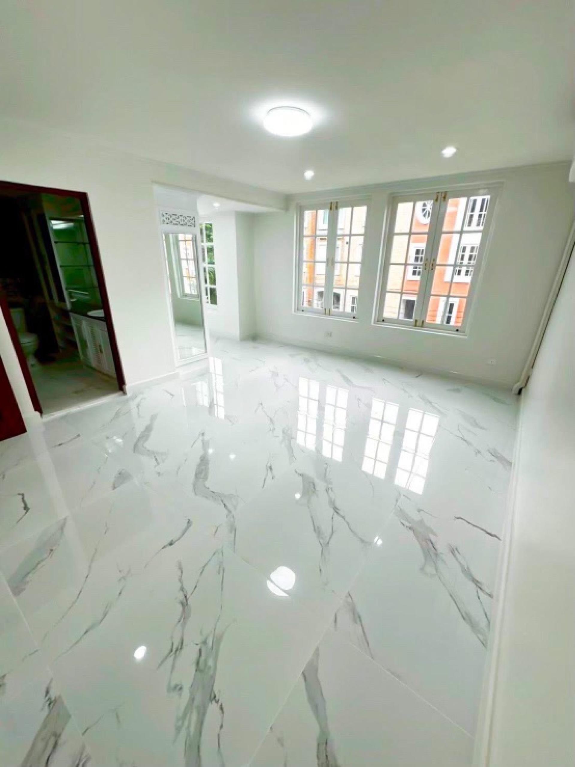 For RentTownhomeSathorn, Narathiwat : Townhome For Rent 41sq.wah 450sqm. 4beds 5baths Yenakard Rama3 road