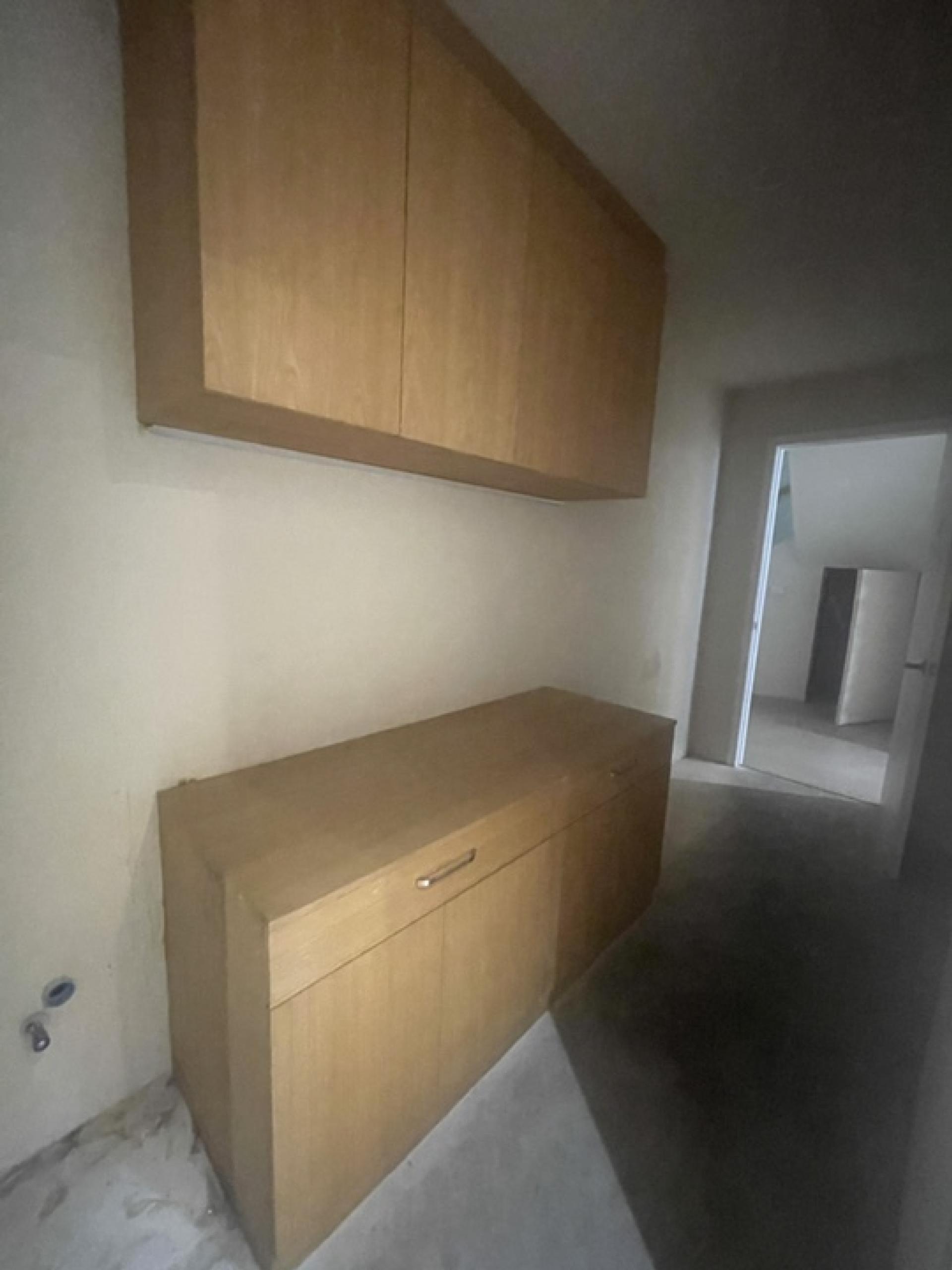 For SaleShop HouseSukhumvit, Asoke, Thonglor : Commercial building for sale Next to Sukhumvit Road
2 couples looking for 4 and a half floors, hit through near BTS Phra Khanong, good condition.