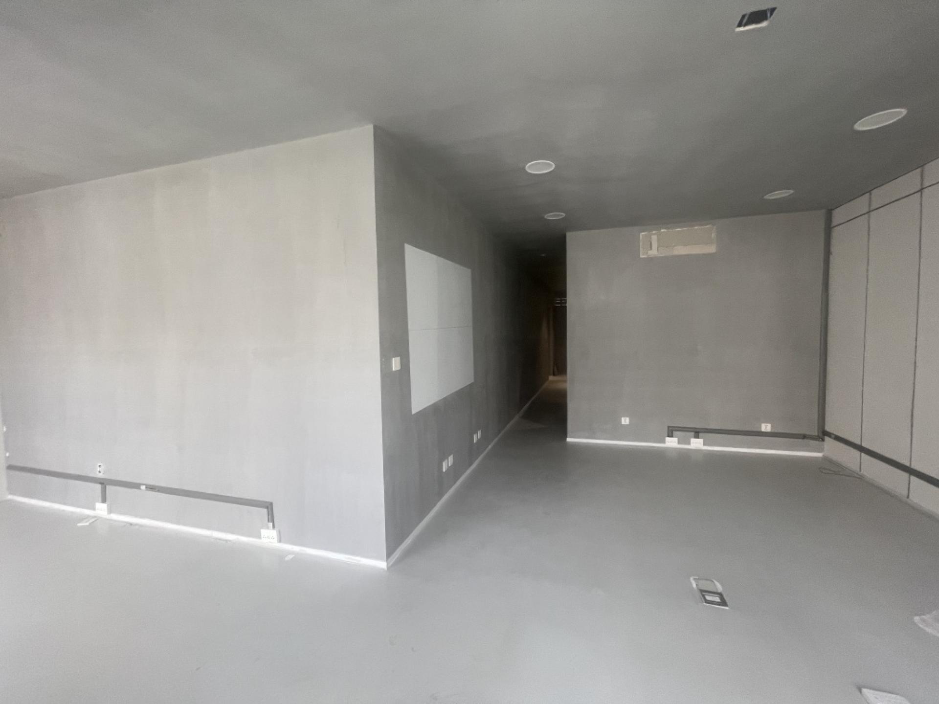 For SaleShop HouseSukhumvit, Asoke, Thonglor : Commercial building for sale Next to Sukhumvit Road
2 couples looking for 4 and a half floors, hit through near BTS Phra Khanong, good condition.