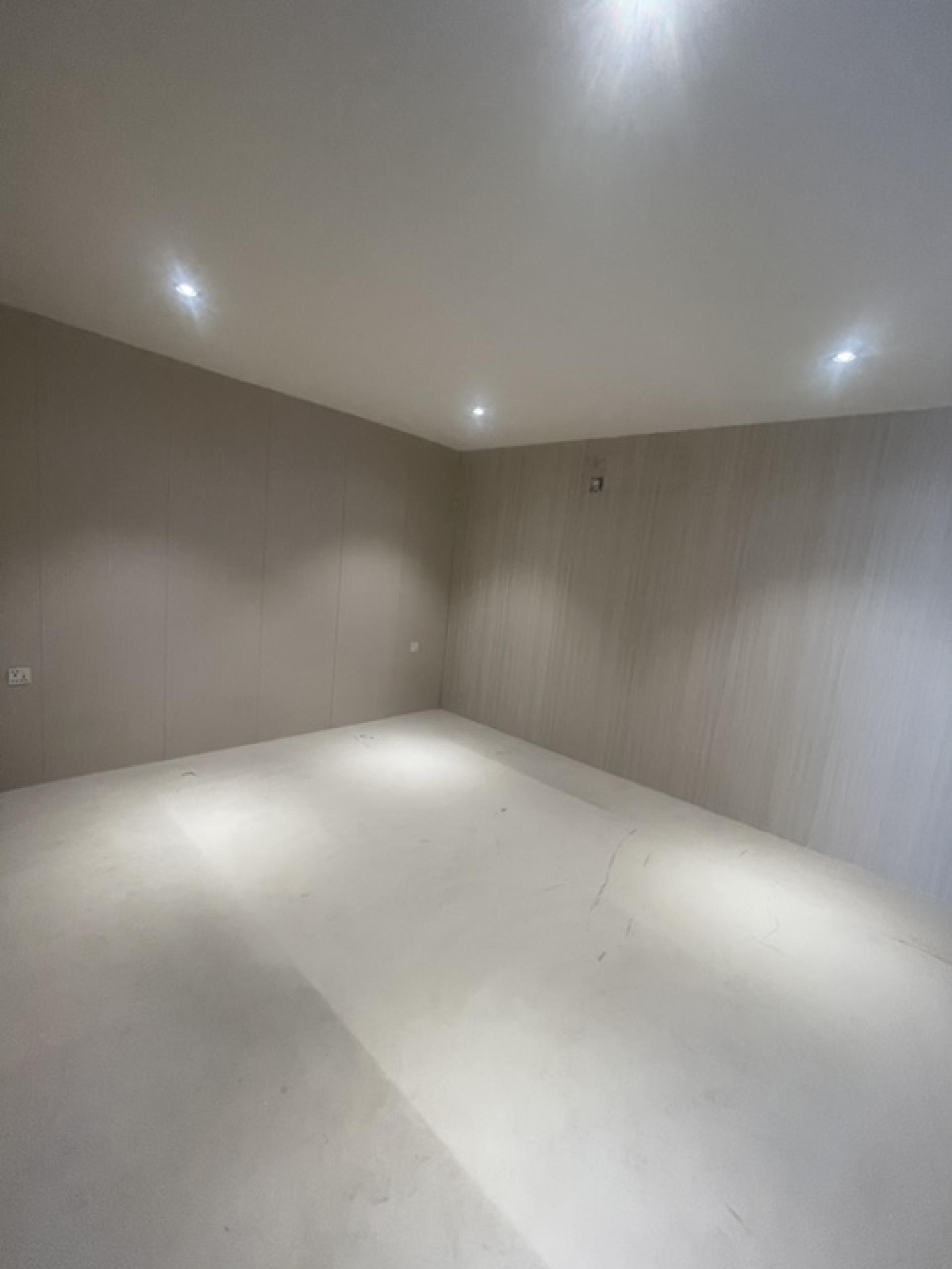 For SaleShop HouseSukhumvit, Asoke, Thonglor : Commercial building for sale Next to Sukhumvit Road
2 couples looking for 4 and a half floors, hit through near BTS Phra Khanong, good condition.