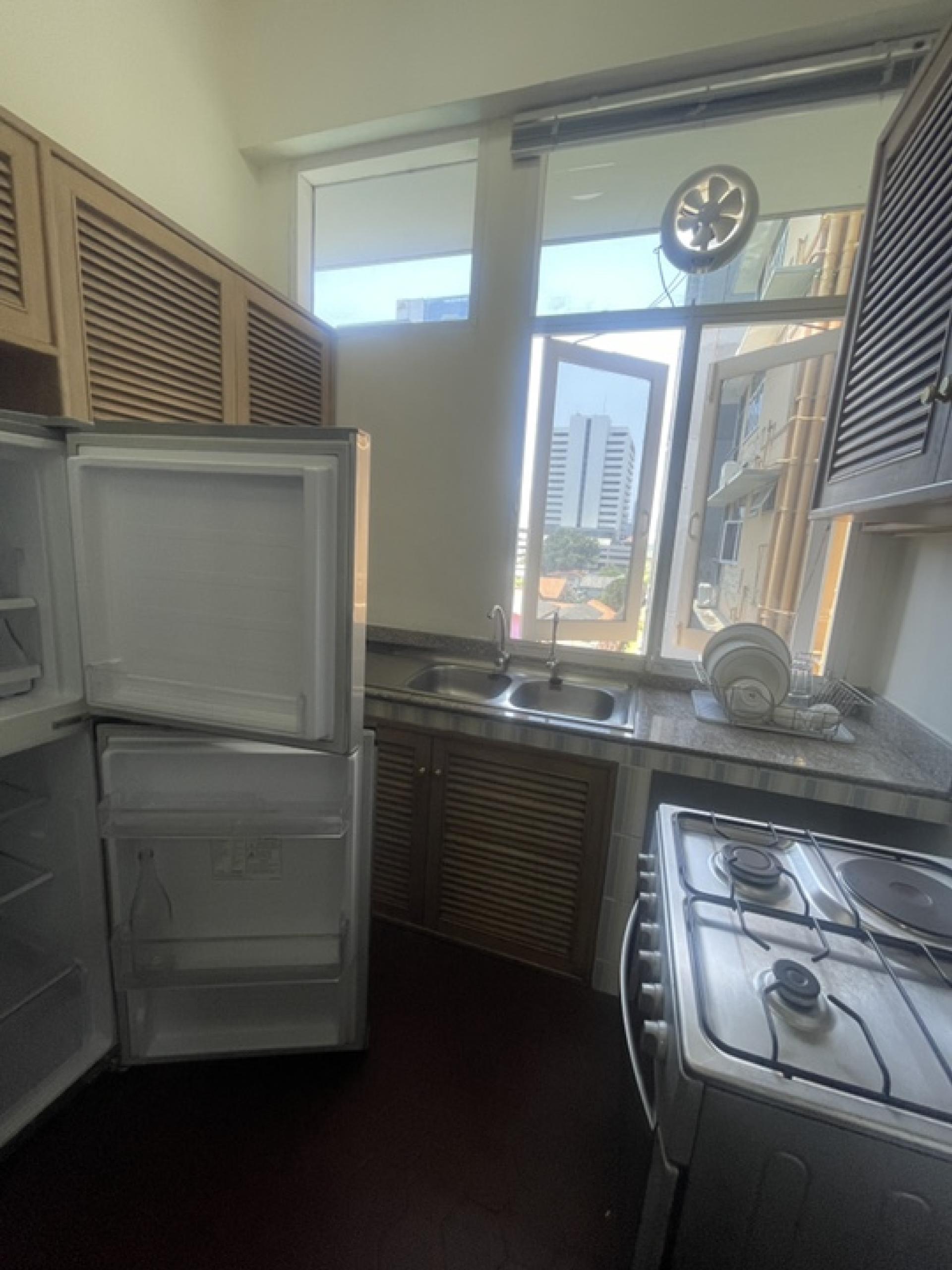 For RentCondoWitthayu, Chidlom, Langsuan, Ploenchit : Condo for rent, Lang Suan location, 70 sq m., 1 bedroom, 1 bathroom, 7th floor, near BTS Chidlom, MRT Lumpini, good condition, ready to move in, pets friendly.