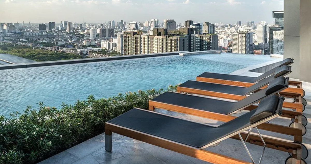 For SaleCondoRama9, Petchburi, RCA : ✨ For Sale: Ideo Mobi Asoke Condo ✨ 💰 Only 8,500,000 THB