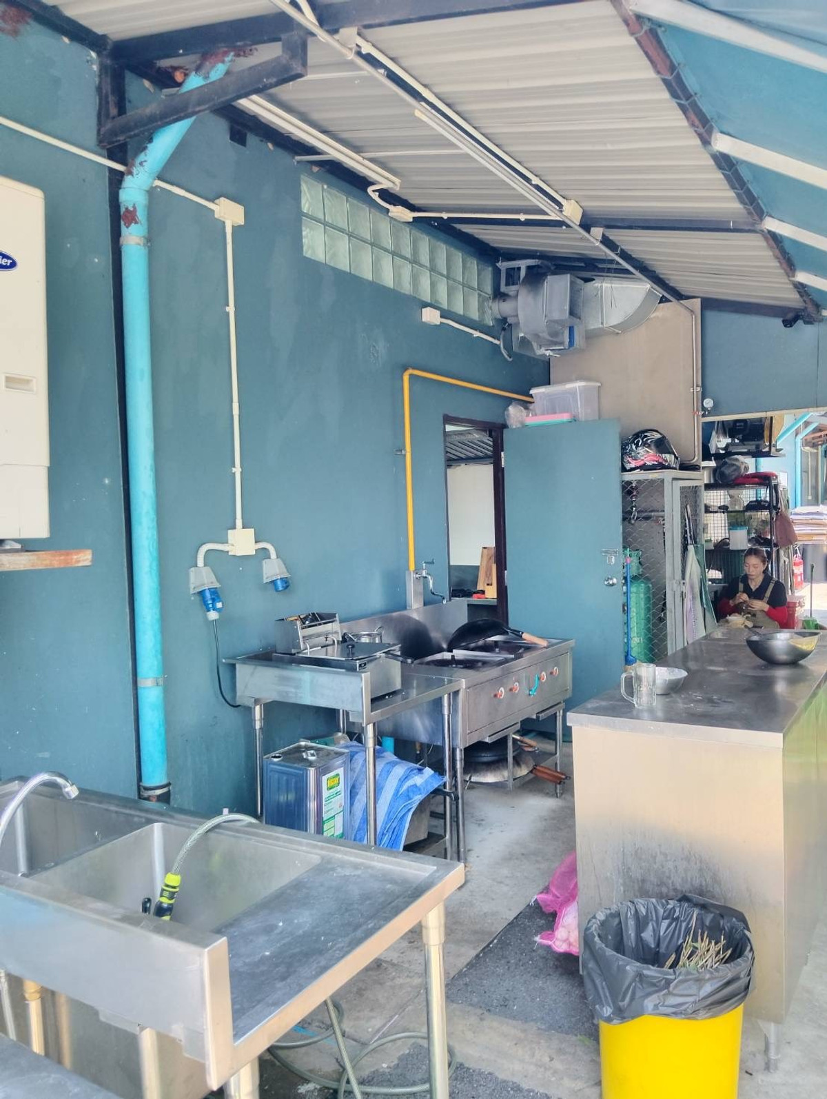 เซ้งร้านค้า/ตลาดนัดบางแค เพชรเกษม : เซ้งร้านอาหาร-คาเฟ่-บาร์ ทำเลสาทร ราชพฤกษ์ พร้อมอุปกรณ์ครบ ลูกค้ากำลังซื้อสูง