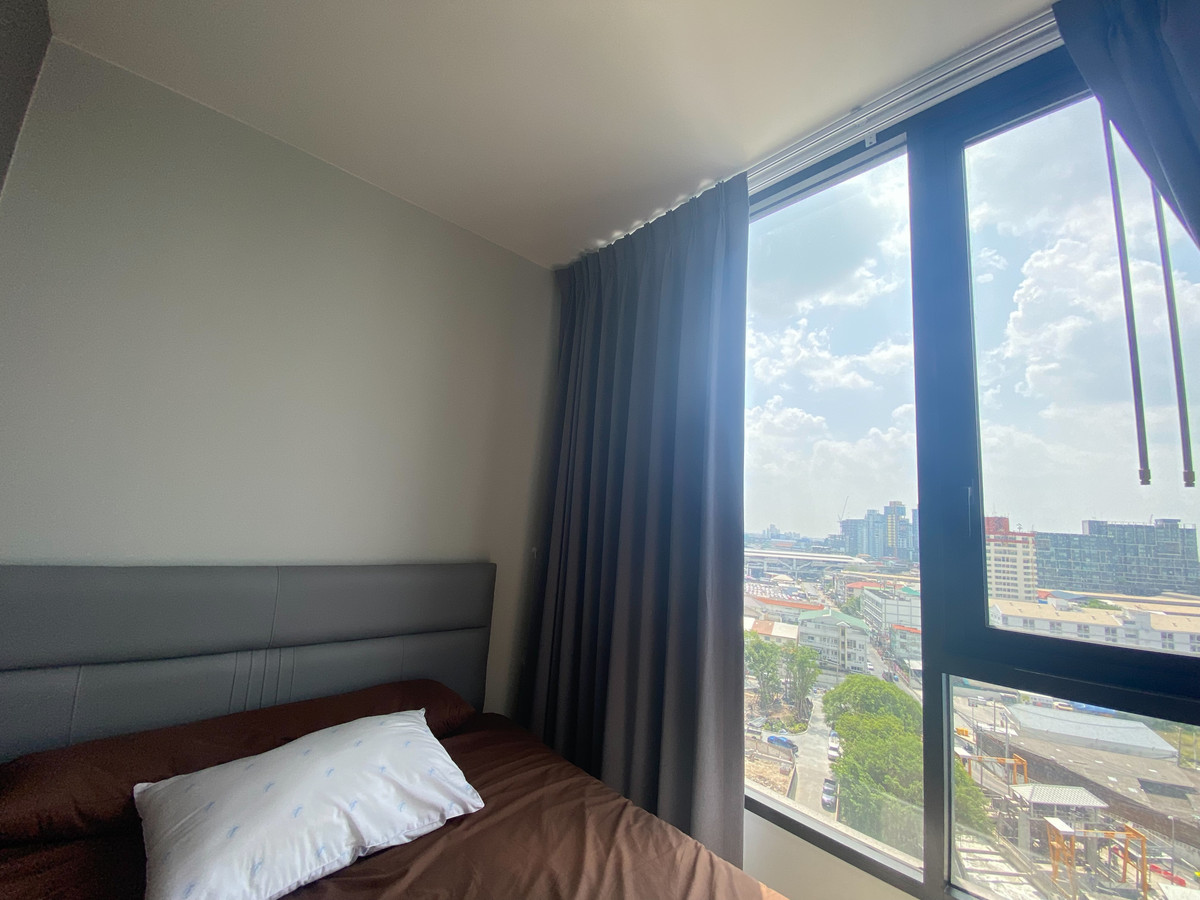 For RentCondoOnnut, Udomsuk : Modern Urban Escape with Stunning Bangkok Skyline Views - Skyline Avenue Sukumvit 64