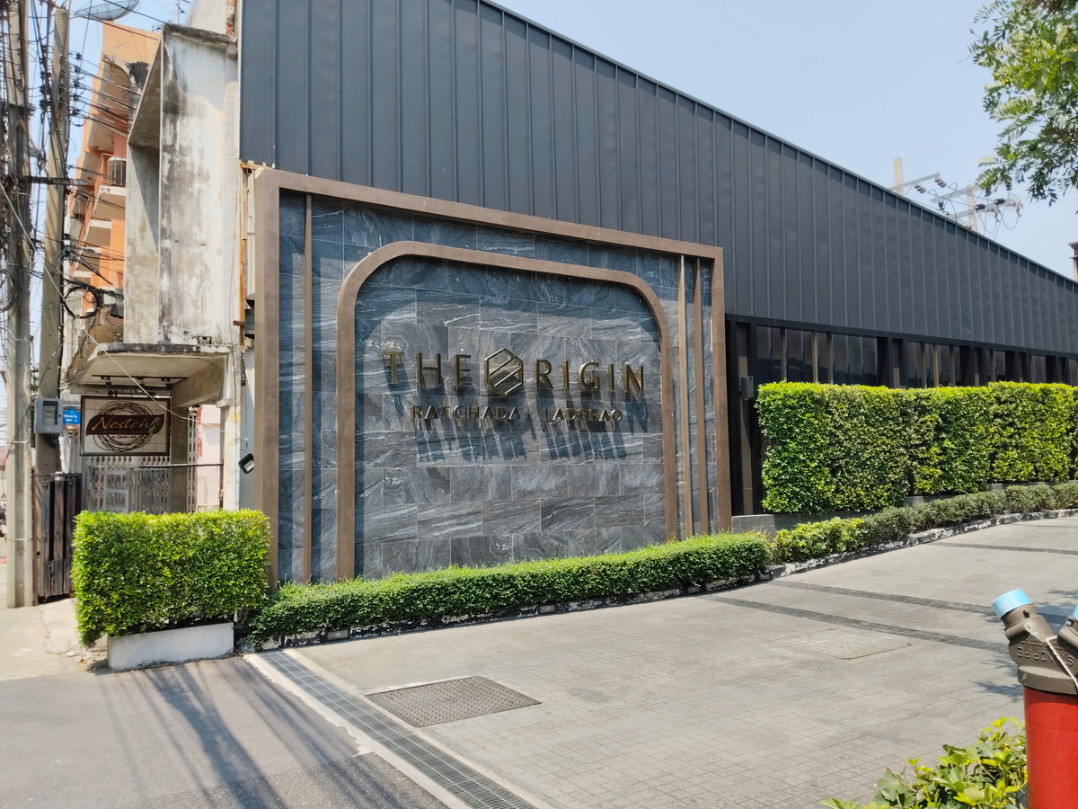 For RentCondoRatchadapisek, Huaikwang, Suttisan : The Origin Ratchada-Lat Phrao   Modern Living Near MRT Interchange , 2 Bedroom condo rent 30,000 thb