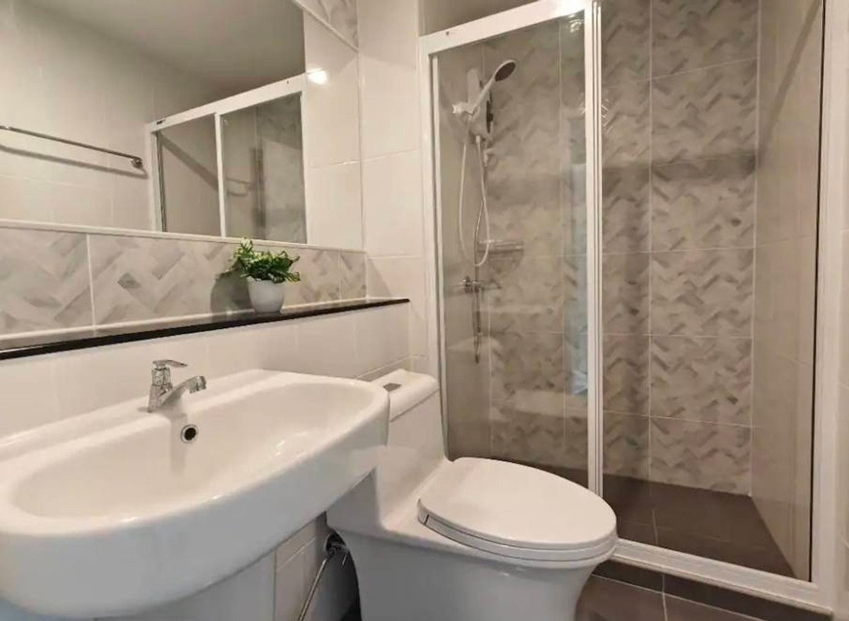 For RentCondoBangna, Bearing, Lasalle : Rent 1 bedroom, 1 bathroom, Regent Home Bangna (new project)