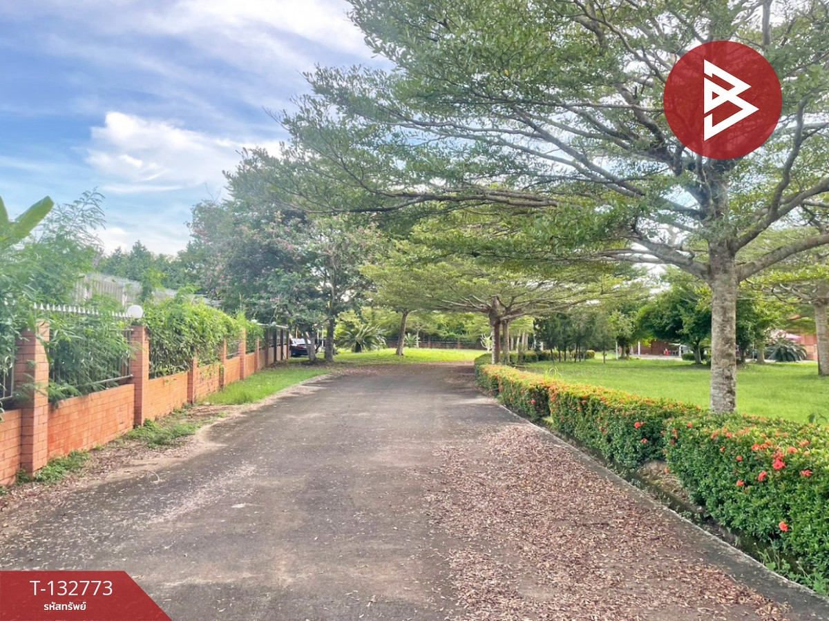 ขายบ้านจันทบุรี : ขายบ้านเดี่ยวพร้อมที่ดิน เนื้อที่ 2 ไร่ 2 งาน 52.1 ตร.วา วัดใหม่ จันทบุรี ติดริมน้ำ