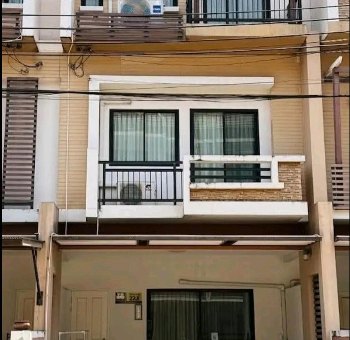 ให้เช่าทาวน์โฮมพัฒนาการ ศรีนครินทร์ : 🔥🔥 Townhome for Rent Time home Rama 9 - Hua Mak 🔥🔥 