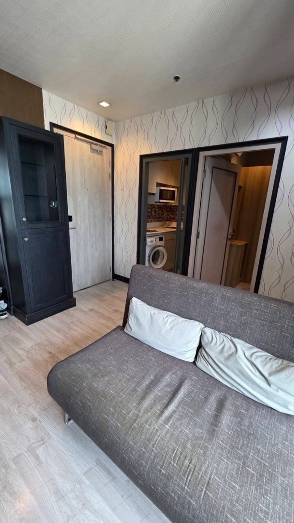 For RentCondoRama9, Petchburi, RCA : Ideo Mobi Rama9 / welcome co agent