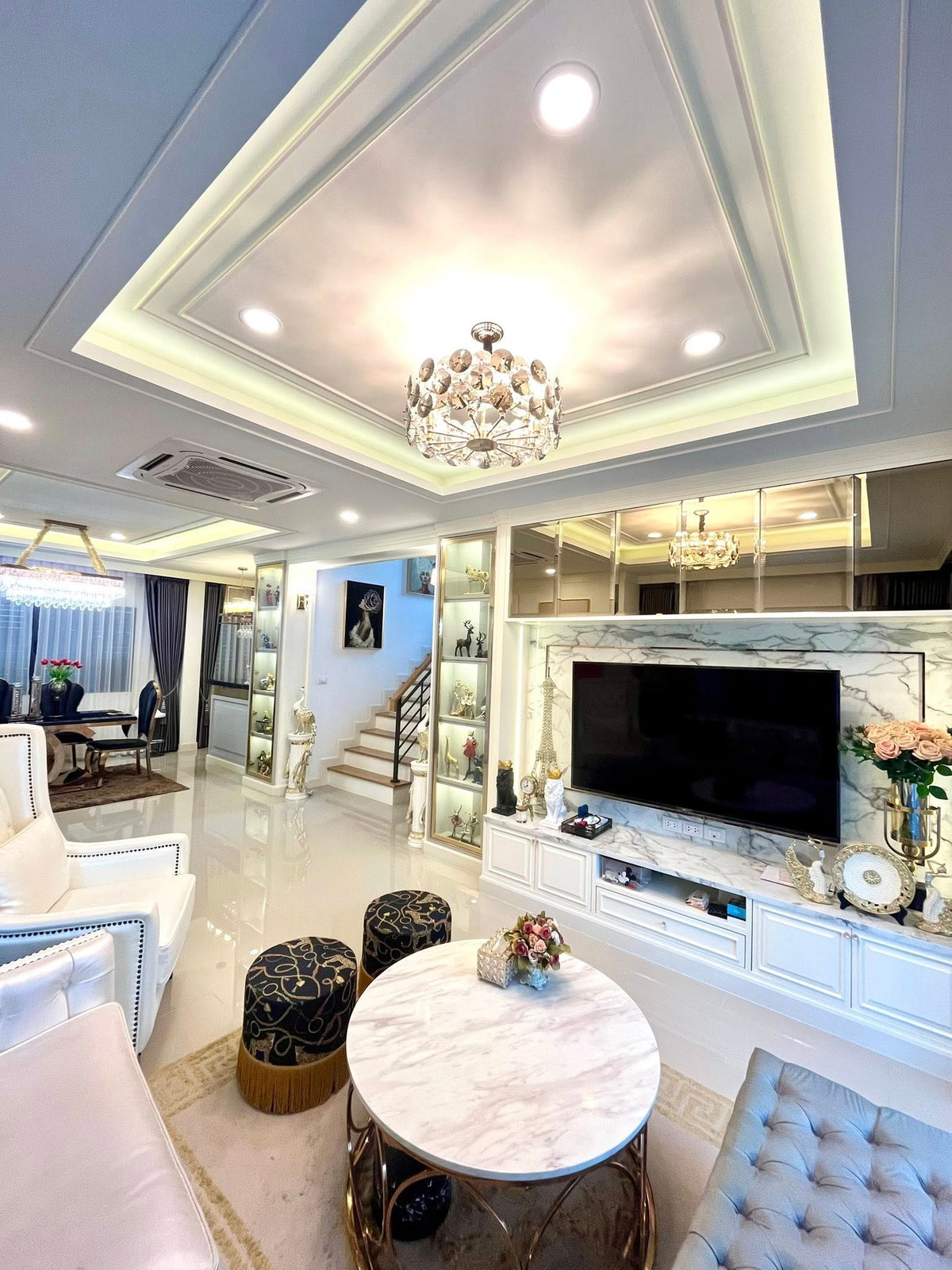 ขายบ้านนนทบุรี บางใหญ่ บางบัวทอง : ขายขาดทุน 3 ล้าน! หลังมุม พร้อมอยู่ครบทั้งหลัง 💎 เซนโทร ราชพฤกษ์ 2 / 4 ห้องนอน (ขาย), CENTRO Ratchapruek 2 / 4 Bedrooms (FOR SALE) AOM073