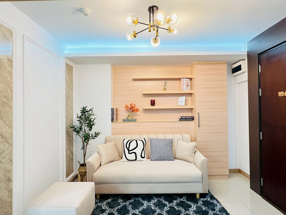 ขายคอนโดลาดพร้าว101 แฮปปี้แลนด์ : ห้องใหญ่ ติดถ.ลาดพร้าว 112-114 พร้อมอยู่ ที่จอดรถเยอะมาก นัดดูห้อง 099-7829466