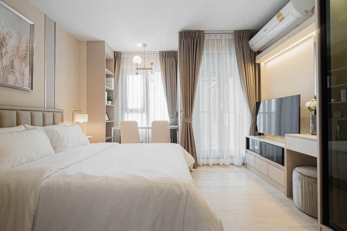 For RentCondoWitthayu, Chidlom, Langsuan, Ploenchit : 👑✨ Condo for Rent at Life One Wireless – Princess-Style Room 💖🌸 Newly renovated with a soft, elegant design – feels like living in a dream 🫶