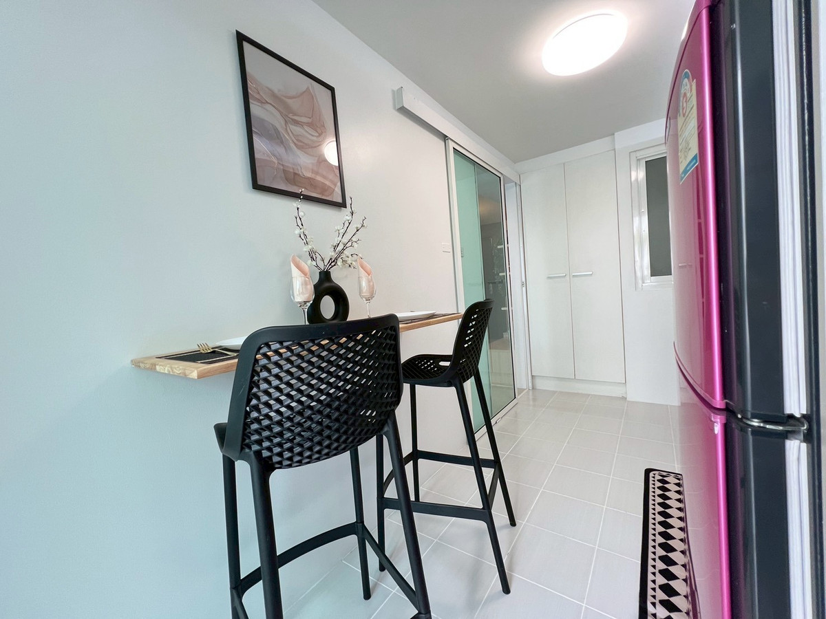 ขายคอนโดลาดพร้าว101 แฮปปี้แลนด์ : ห้องใหญ่ ติดถ.ลาดพร้าว 112-114 พร้อมอยู่ ที่จอดรถเยอะมาก นัดดูห้อง 099-7829466