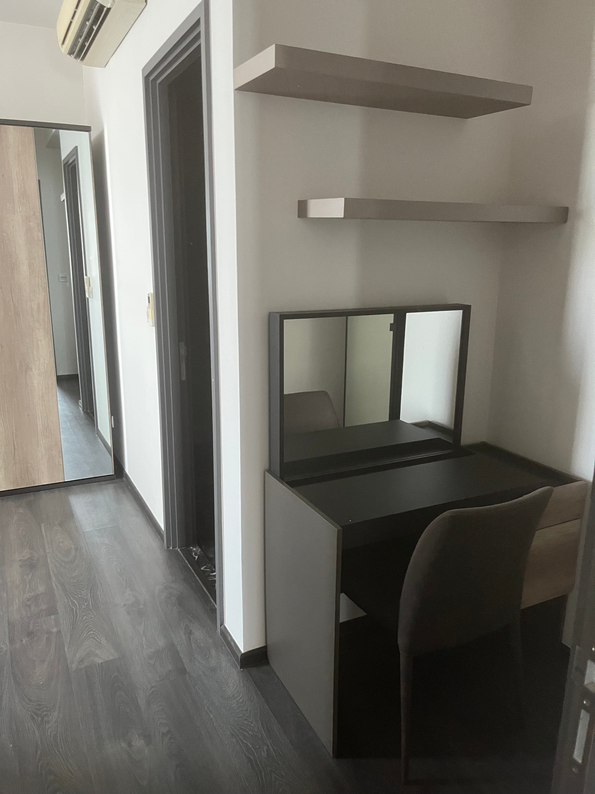 ให้เช่าคอนโดสุขุมวิท อโศก ทองหล่อ : For Rent CondoEdge Sukhumvit 23 Fully furnished (S15-10818)