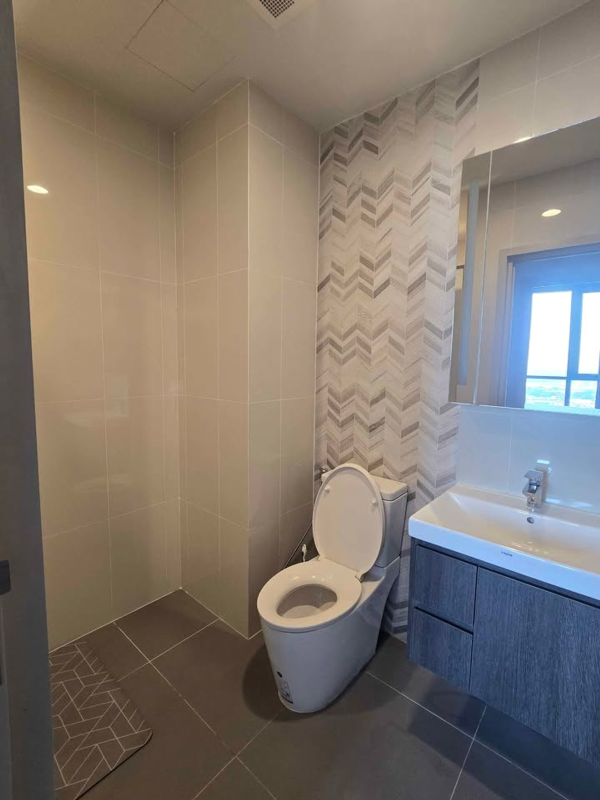 ขายคอนโดสุขุมวิท อโศก ทองหล่อ : ขายคอนโด  OKA HAUS Sukhumvit 36 ราคา 6,890,000 บาท [NCs260312]