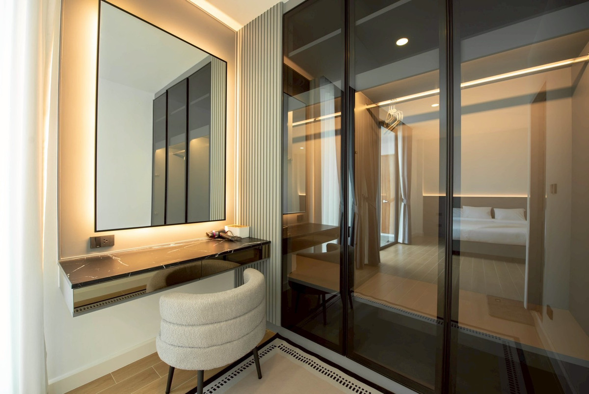 ให้เช่าพัทยา บางแสน ชลบุรี สัตหีบ : บ้านเดี่ยวพูลวิลล่า ถนน ซากแง้ว / 5 ห้องนอน (เช่า), Detached House Pool Villa Sak Ngaew Road / 5 Bedrooms (FOR RENT) AM023