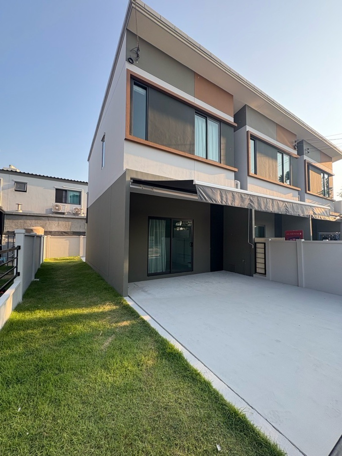 For RentTownhomePathum Thani,Rangsit, Thammasat : 🎏🏡 FOR RENT | Pleno Town Lam Luk Ka – Khlong 5 🏡🎏New house