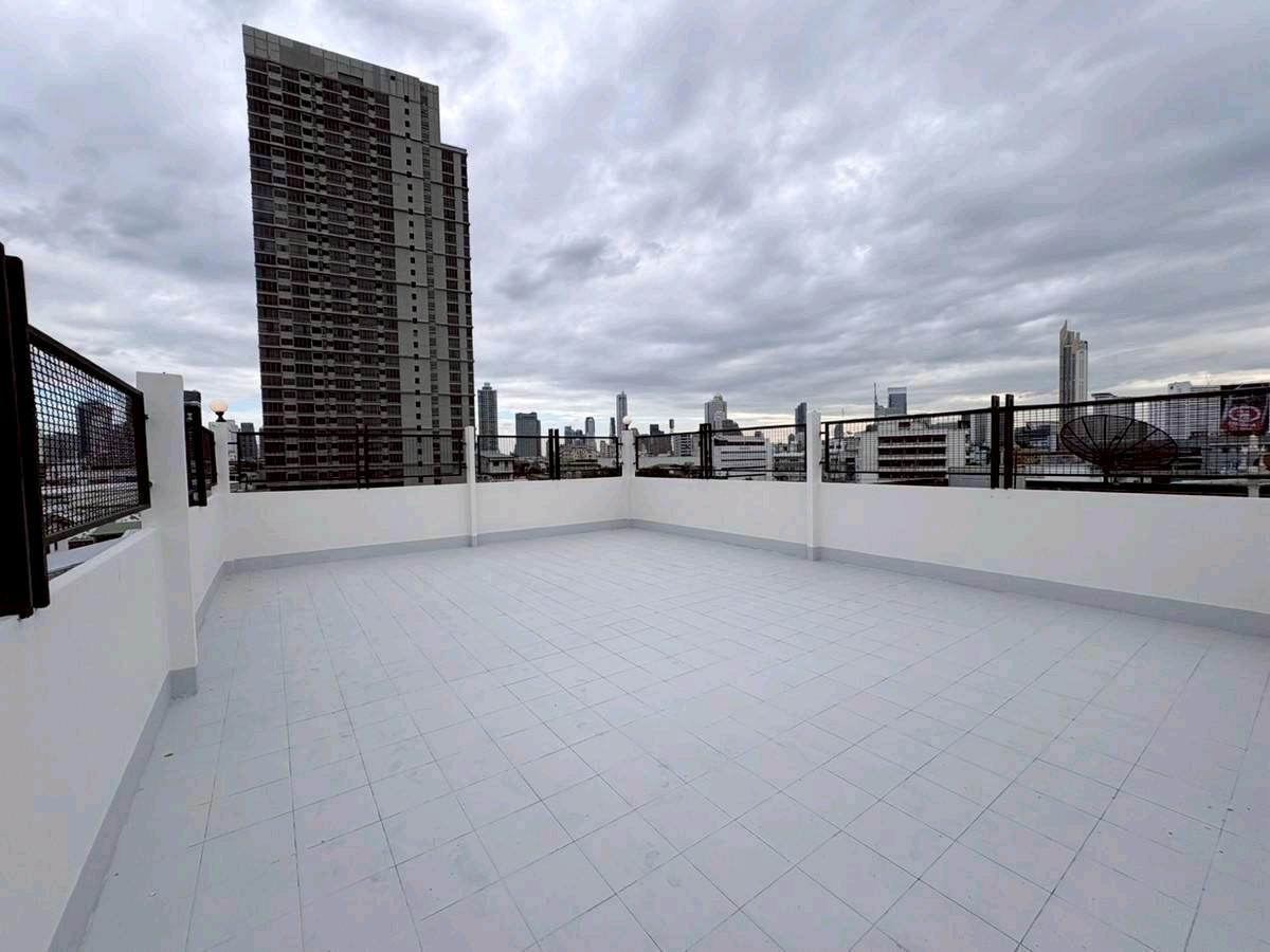 ให้เช่าโฮมออฟฟิศสยาม จุฬา สามย่าน : ให้เช่า/ขาย อาคารพาณิชย์บรรทัดทอง พระราม4 เยาวราช🎏🎋🎋出租/出售：位于耀华力路拉玛四路班塔通路的商业楼宇。