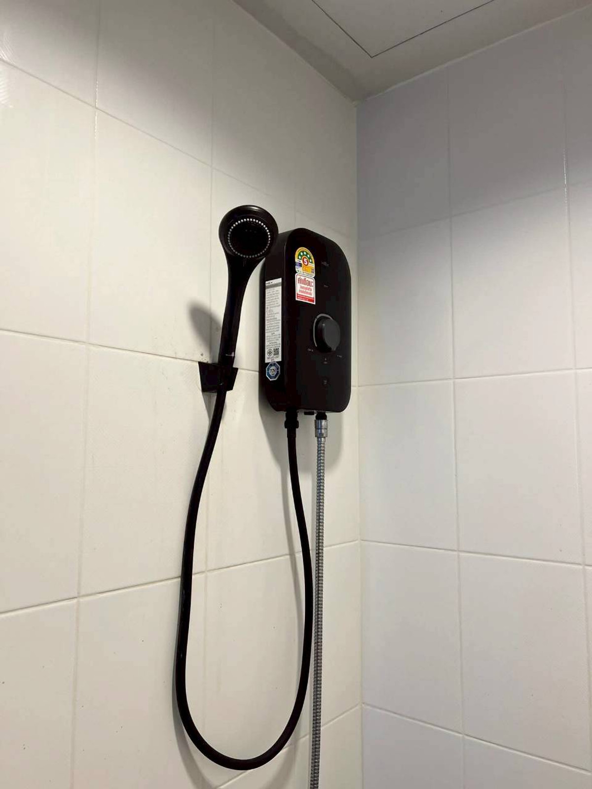 ให้เช่าคอนโดเสรีไทย-นิด้า : ✅ UST142  ✅ Line : @p2nproperty