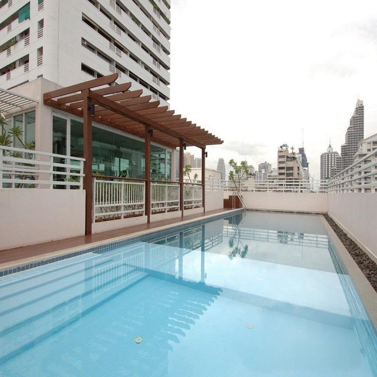 ให้เช่าคอนโดนานา : For Rent Condo Baan Siri Sukhumvit 13 Fully furnished (S15-3389)  