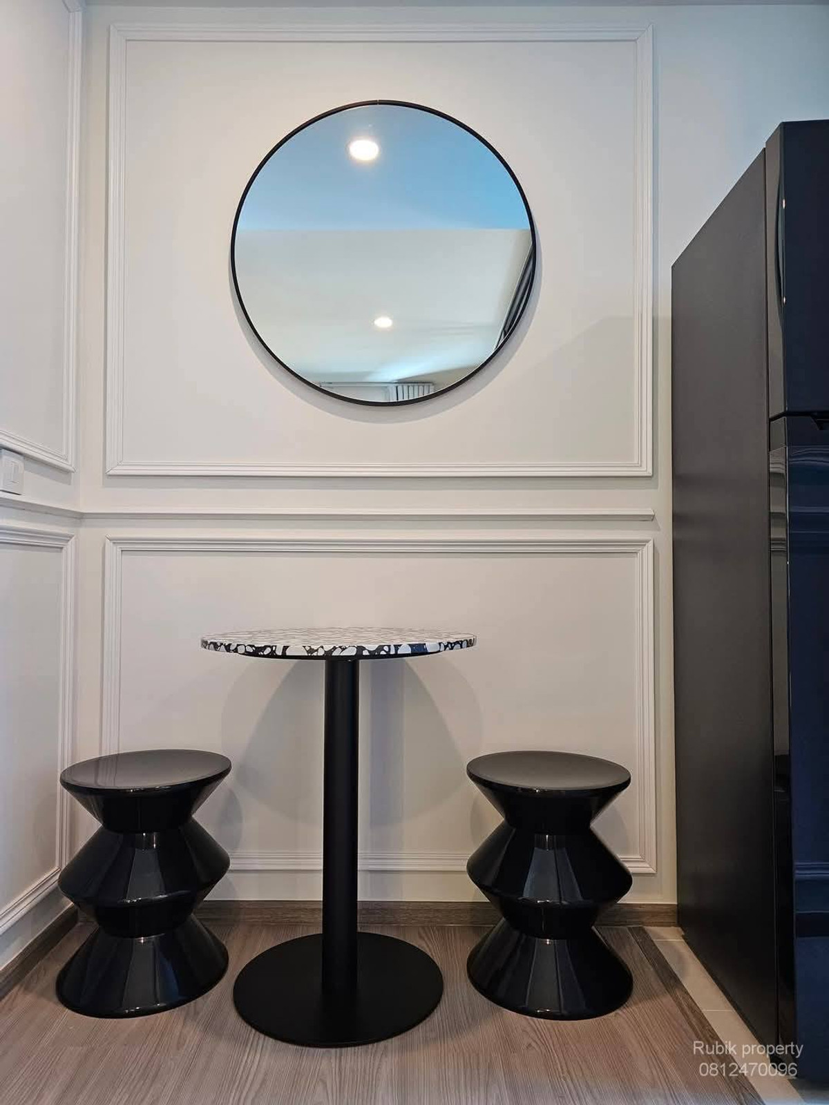 For RentCondoKasetsart, Ratchayothin : 🏙 **Condo for rent Aspire Ratchayothin (Corner room, pool view, Rare Unit)** Beautifully decorated, fully furnished, ready to move in immediately ✨ RB1831