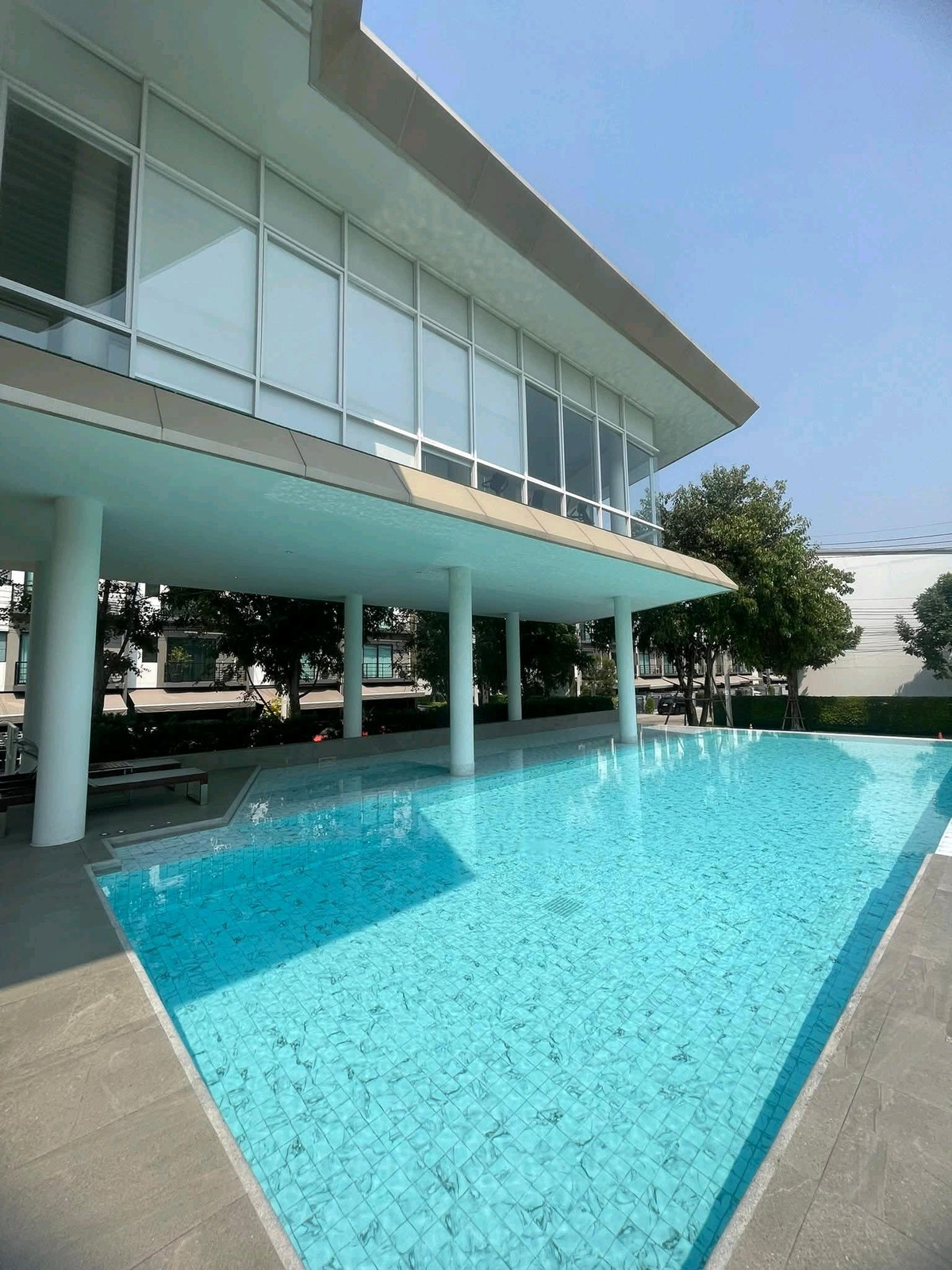 For RentTownhomeNawamin, Ramindra : 🔥 Beautiful house, model home feel, ready to move in, can raise cats, has a cat room to please the slave lovers 🐱