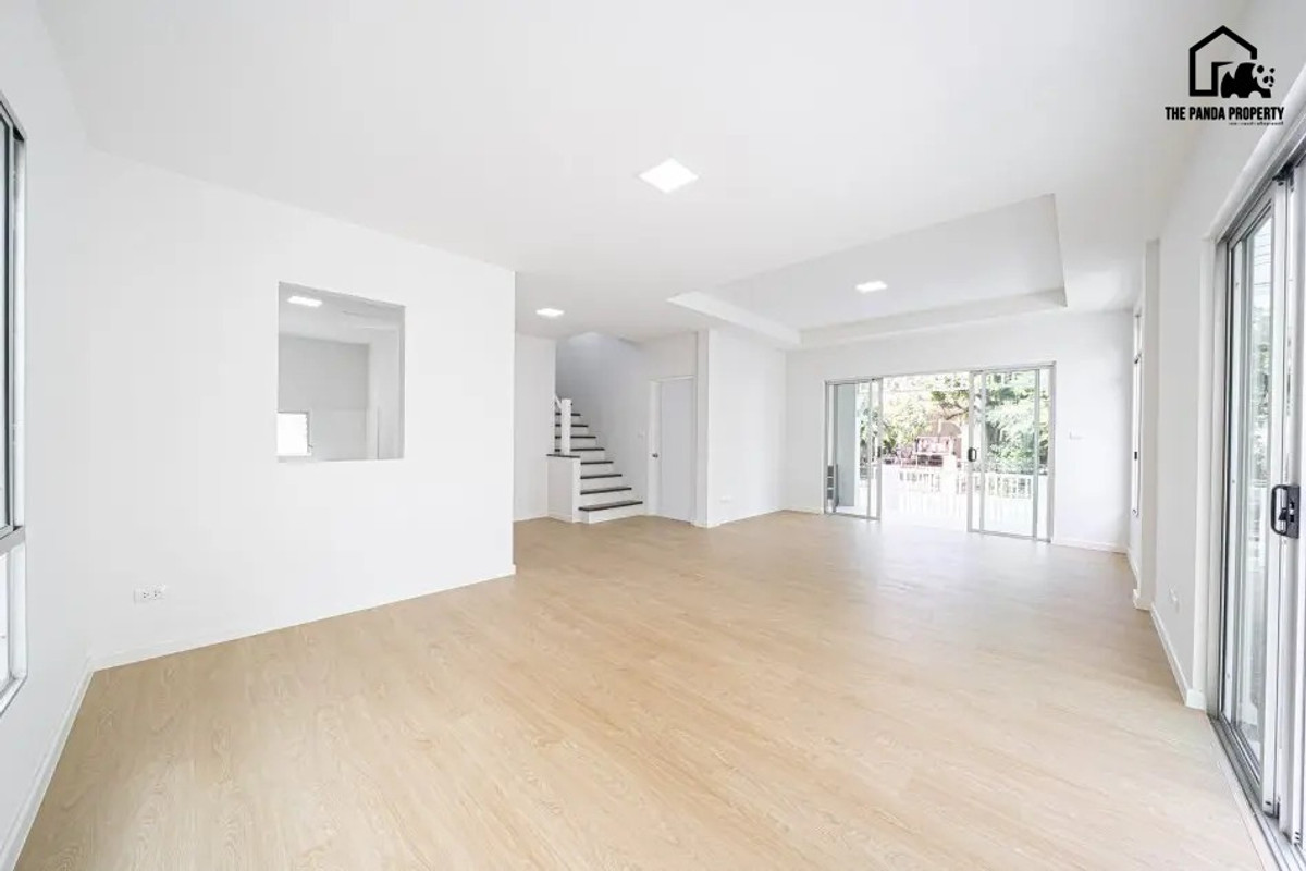 ขายบ้านสมุทรปราการ สำโรง : ชลลดา สุวรรณภูมิ